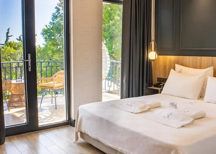 Bed & Breakfast Cunda Pier