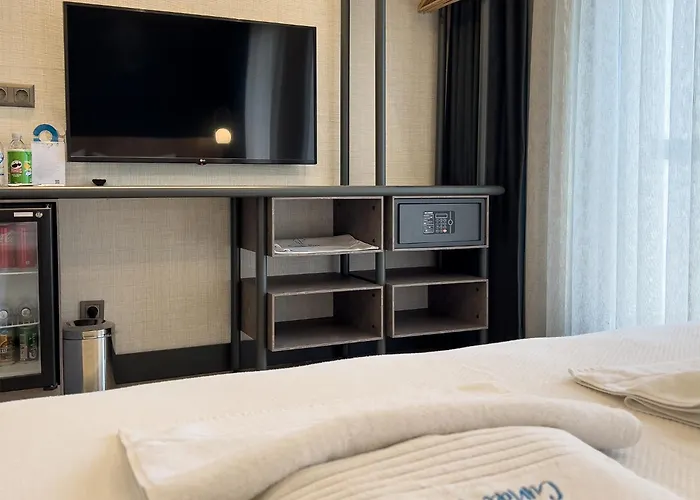 Cunda Pier Bed & Breakfast Ayvalı